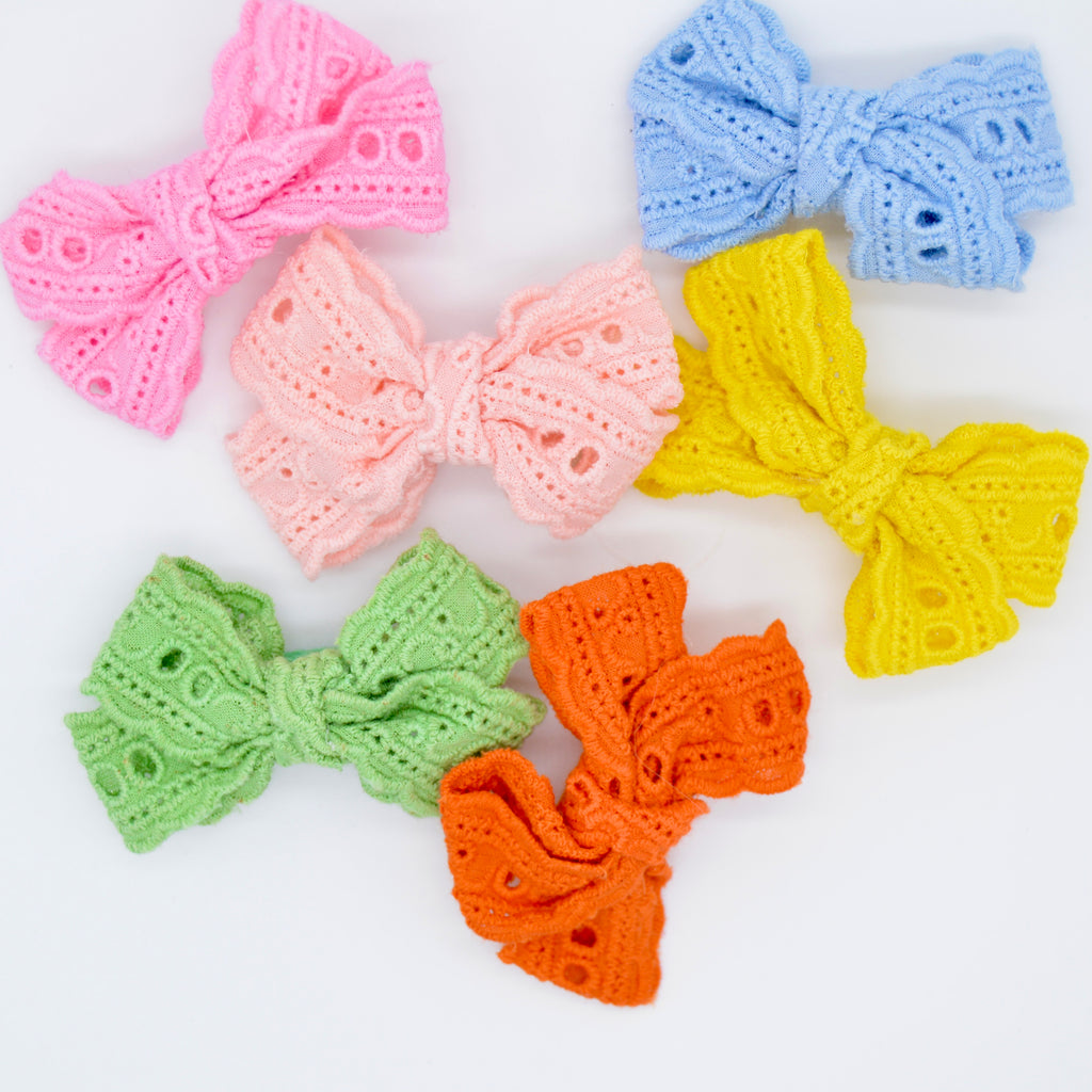 Bows for Littles Mini Crochet Clips Green